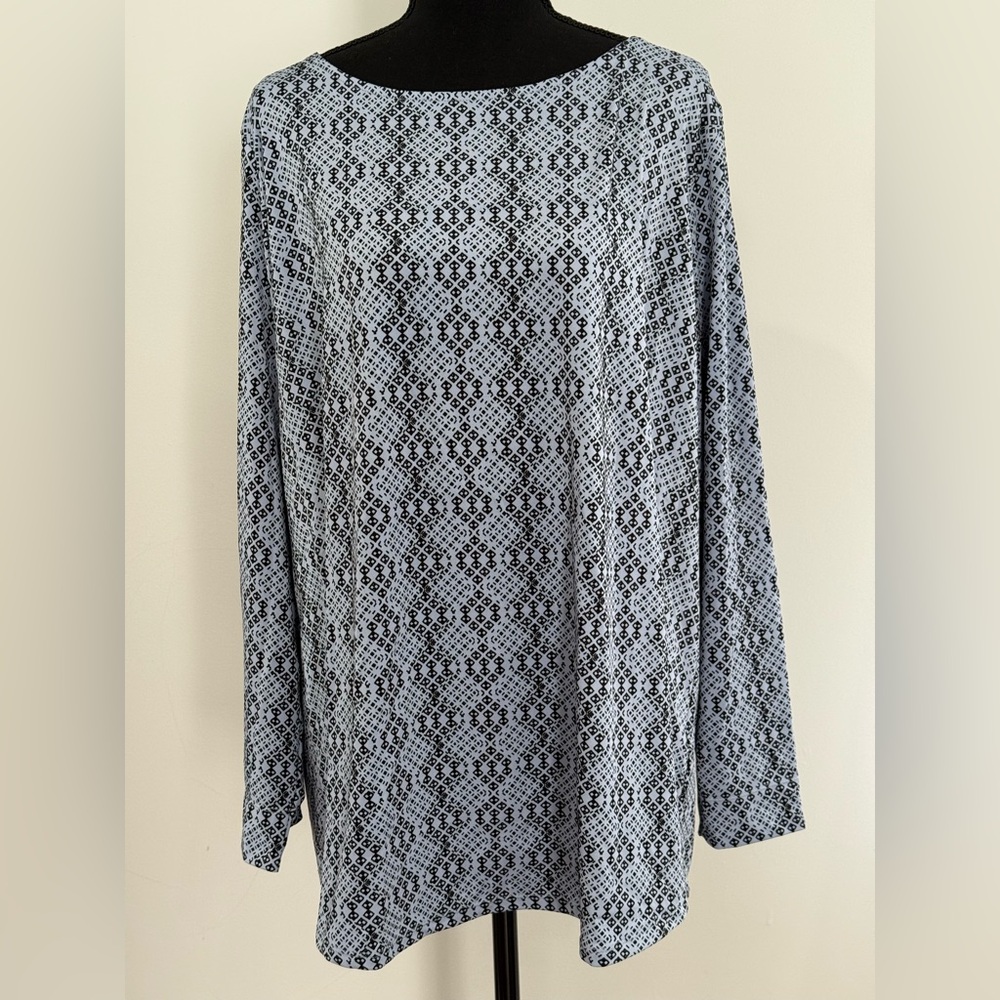 Emaline 2X Blue/Black Patterned Women's Top w Stretch 256